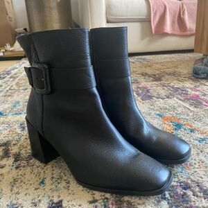 Paul Green Black Leather Ankle Boots
